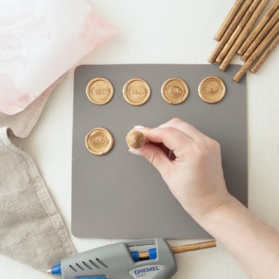 تاریخچه‌ای کوتاه از مهر و اهمیت آن